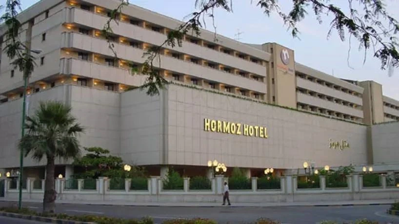 پیاده سازی قفل تشخیص چهره در پروژه هتل بزرگ هرمز بندر عباس