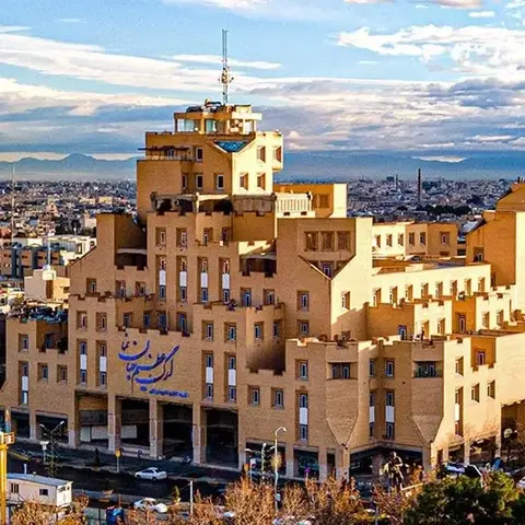 نصب قفل دیجیتال در پروژه هتل بزرگ ارگ جهان نما اصفهان