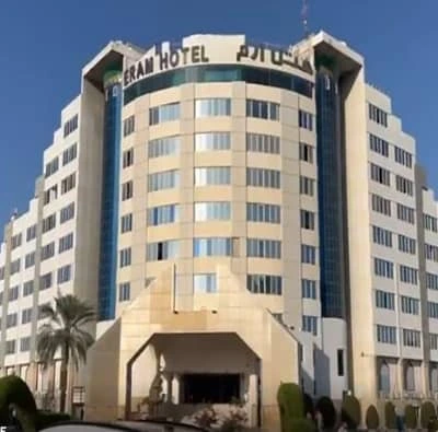 نصب دستگیره های کارتی و پاورسوییچ های تخصصی Alock در پروژه هتل ارم کیش