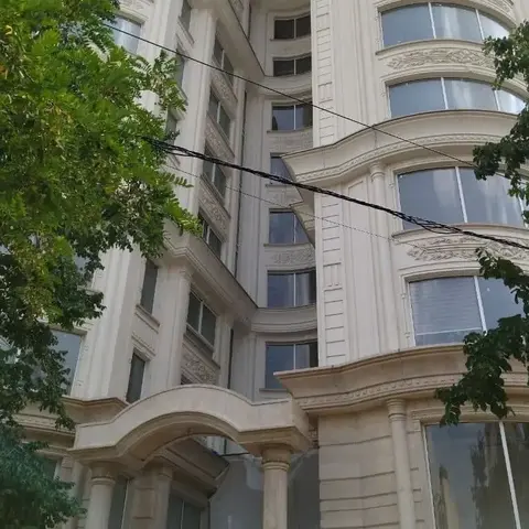 نصب قفل درب هوشمند در پروژه مسکونی آریان کاشف زعفرانیه تهران