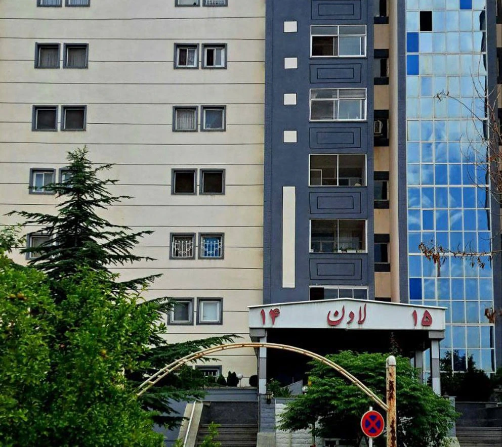 نصب دستگیره های دیجیتال در پروژه مسکونی لادن تهران