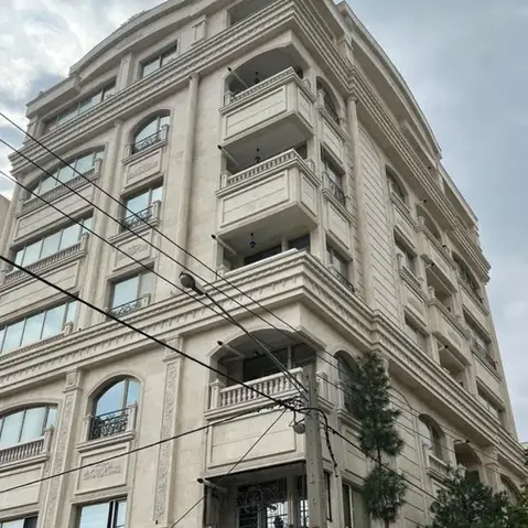 راه اندازی قفل هوشمند در پروژه مسکونی Sadaf شیراز