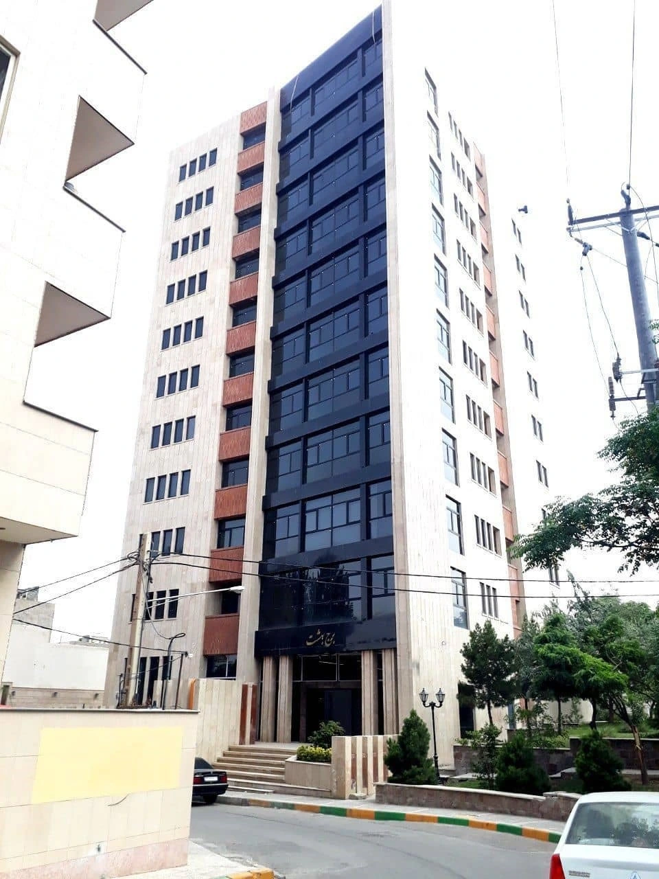 راه اندازی قفل و دستگیره هوشمند در پروژه مسکونی بهشت مشهد