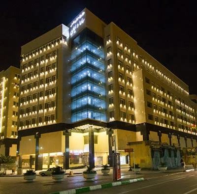 نصب قفل کارتی در پروژه هتل بزرگ سارا و ایمان مشهد