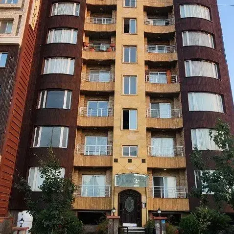 نصب قفل هوشمند در پروژه مسکونی نیاکان سرخرود