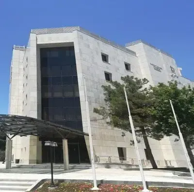 راه اندازی دستگیره اثر انگشتی هوشمند در پروژه هتل اساتید دانشگاه علوم پزشکی مشهد