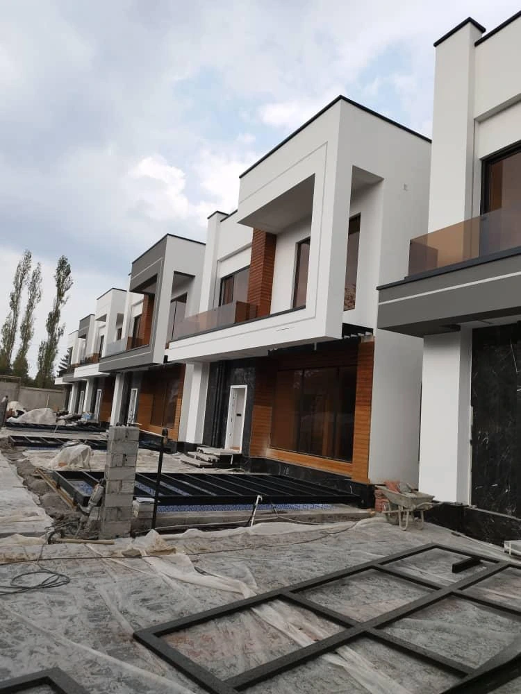 نصب دستگیره های دیجیتال در پروژه مسکونی ویلایی وزیری فیروزکوه