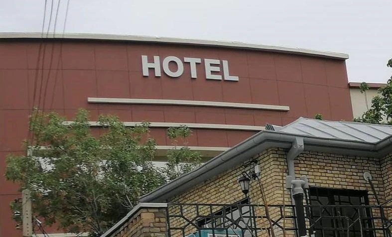 نصب قفل کارتی هتلی در پروژه هتل حمزه ارومیه