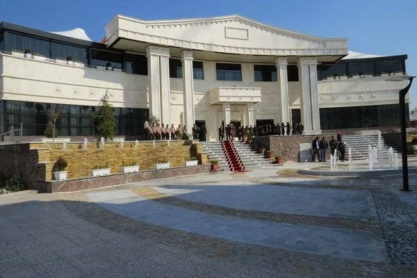 نصب قفل کارتی در پروژه مجتمع اقامتی تالار شهر قزوین