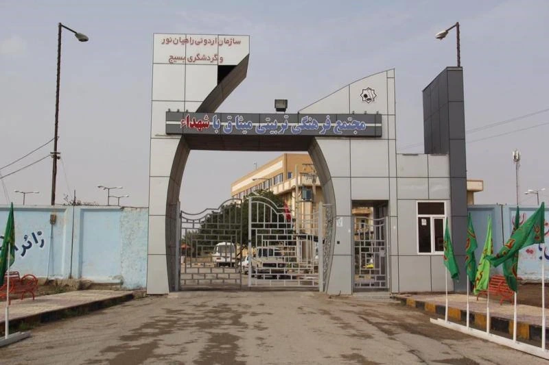 نصب قفل کارتی در پروژه مجتمع فرهنگی تربیتی میثاق با شهدا آبادان