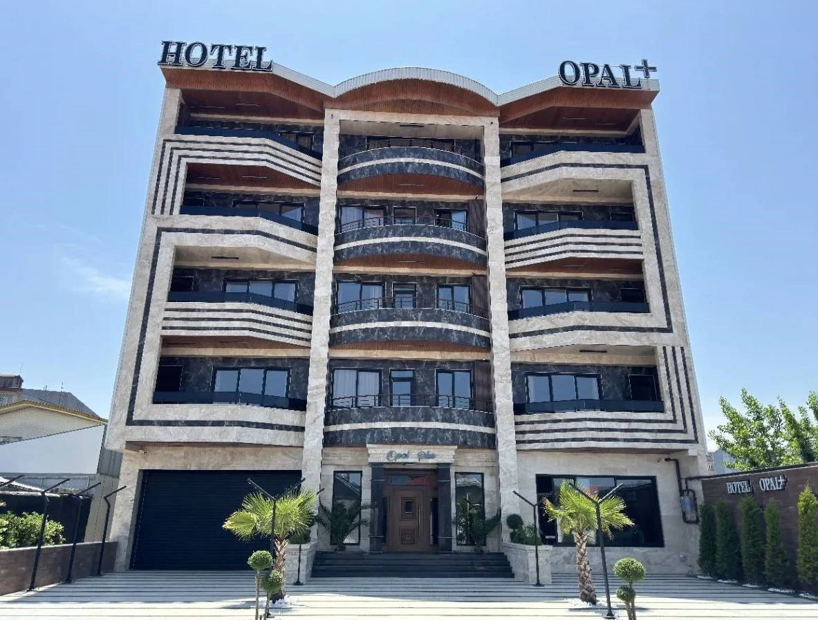 نصب دستگیره هتلی در پروژه هتل اوپال پلاس انزلی