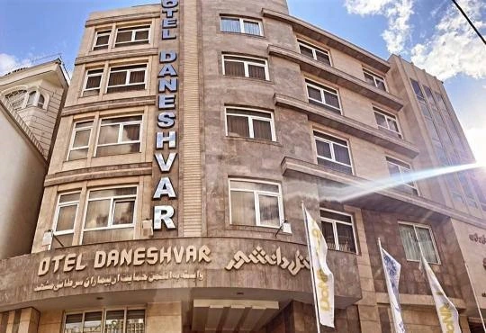 نصب قفل کارتی هتلی در پروژه هتل دانشور مشهد