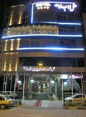 نصب دستگیره درب کارتی در پروژه هتل امام رضا اراک خمین