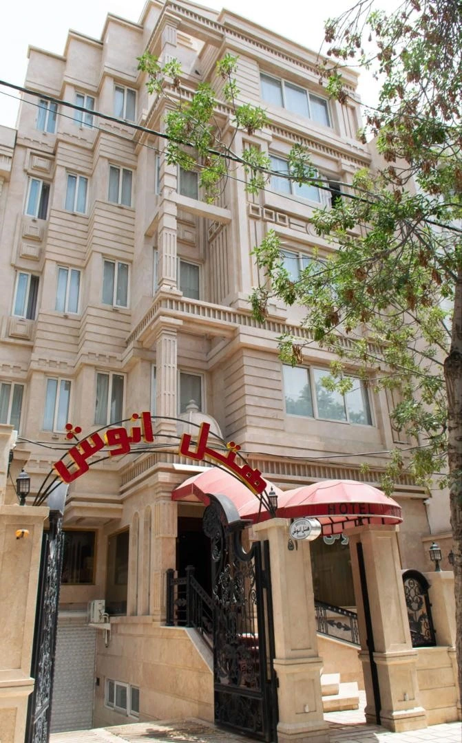 نصب دستگیره هتلی دیجیتال در پروژه هتل انوش مشهد