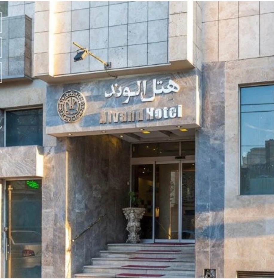 راه اندازی دستگیره الکترونیکی دیجیتال در پروژه هتل الوند مشهد