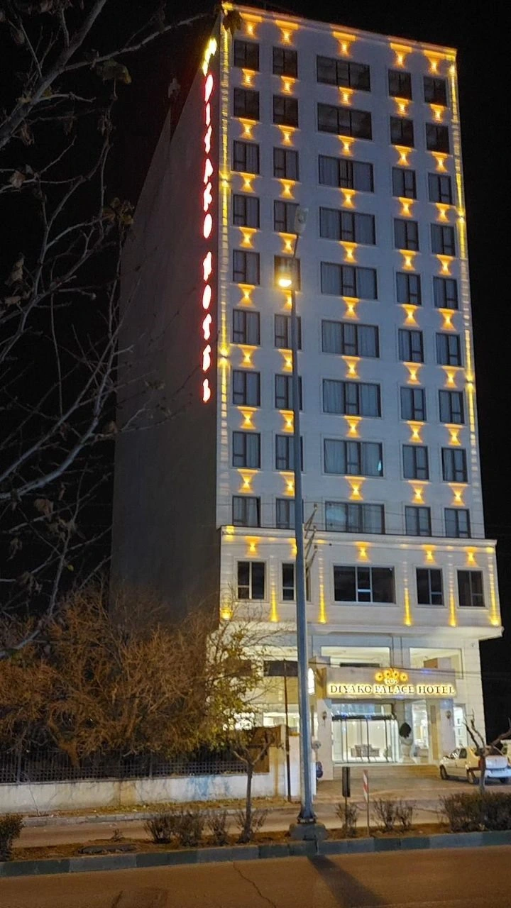 نصب قفل هوشمند هتلی در پروژه هتل دیاکو ارومیه