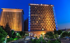 هتل بزرگ پارسیان استقلال تهران ٣٠٠ واحد