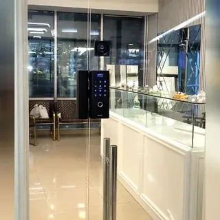 قفل اثر انگشتی دیجیتال شیشه سکوریت مدل +G200