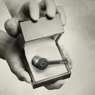 دستگیره درب اثر انگشتی Alock  مدل +B1